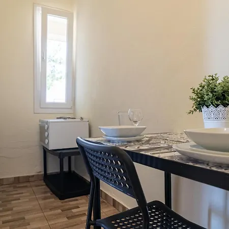 Akrogiali 3* Nea Michaniona
