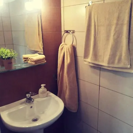 Akrogiali 3* Nea Michaniona