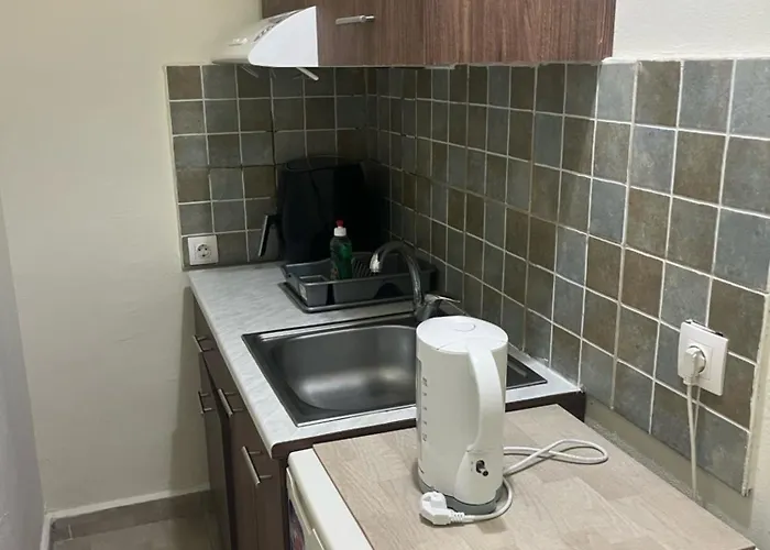 Akrogiali Nea Michaniona