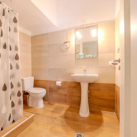 Akrogiali Affittacamere Nea Michaniona