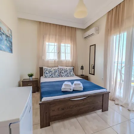 Affittacamere Akrogiali Nea Michaniona