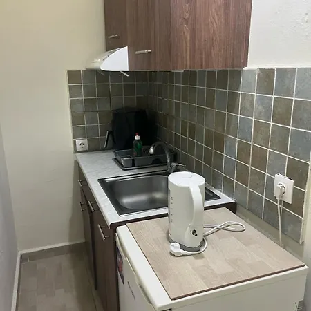 Akrogiali Nea Michaniona