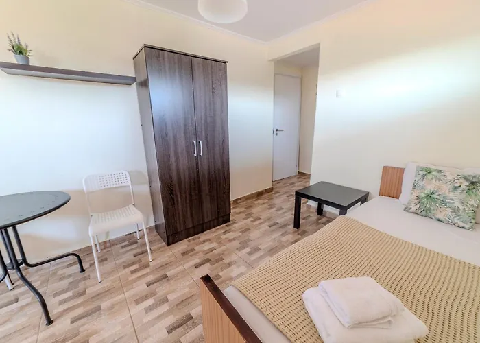 Akrogiali Гостевой дом Неа-Миханиона